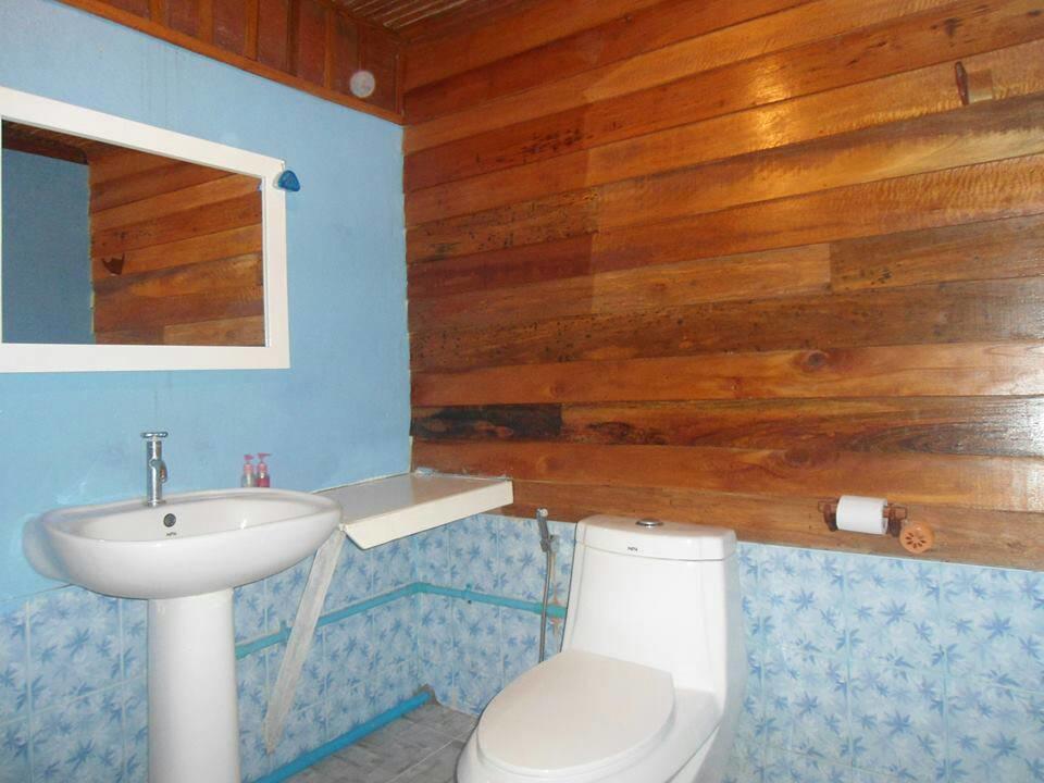 Zanom Sunrise Beach Resort Koh Lipe Exterior photo